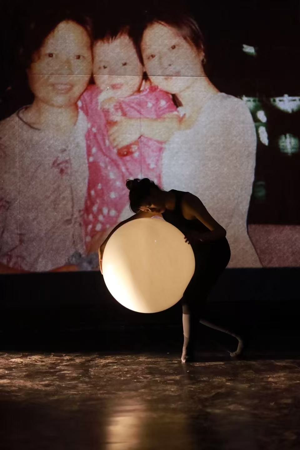 The Legend of N&uuml;wa — performance still